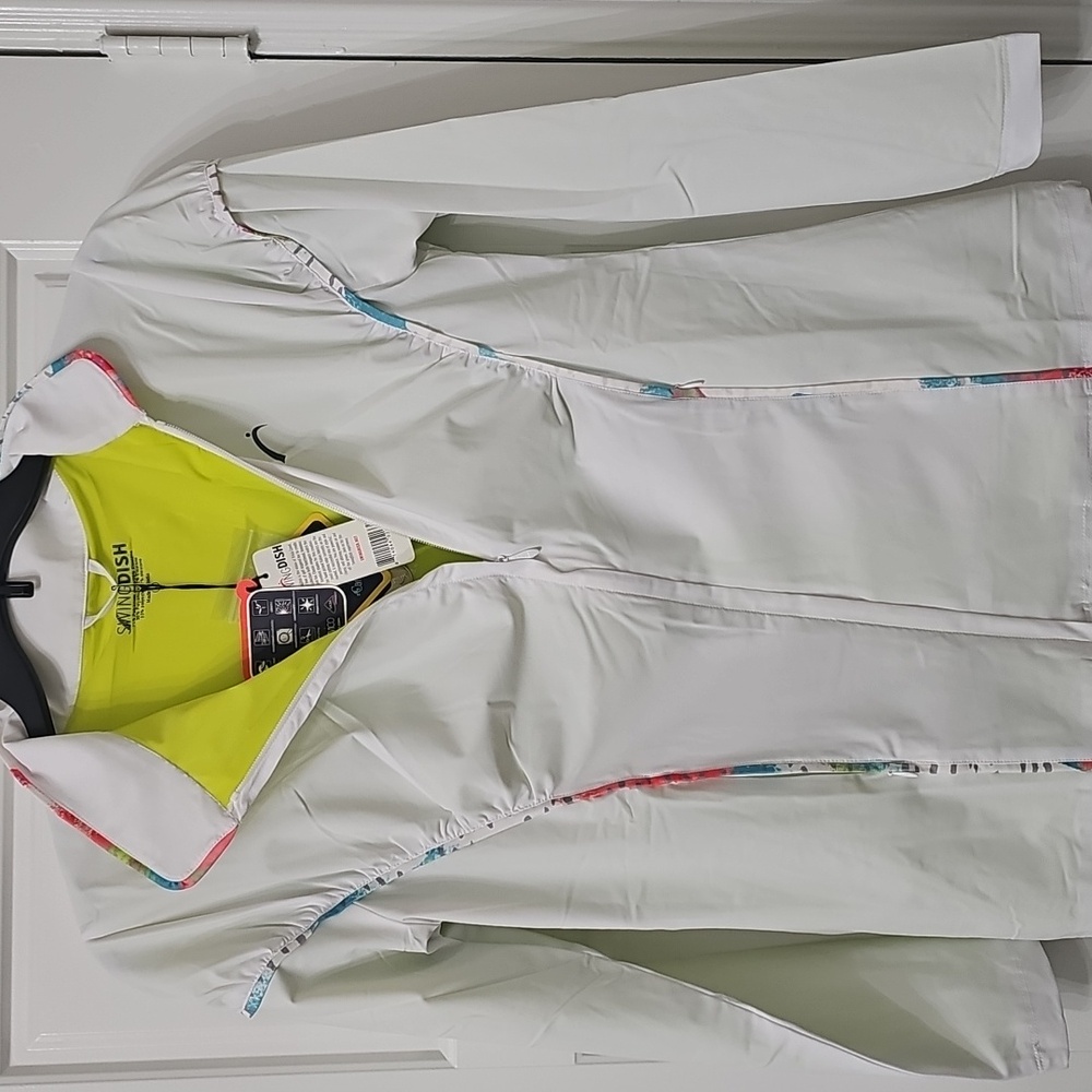 Swingdish Women's Luxury Golf Jacket NWT Size Medium